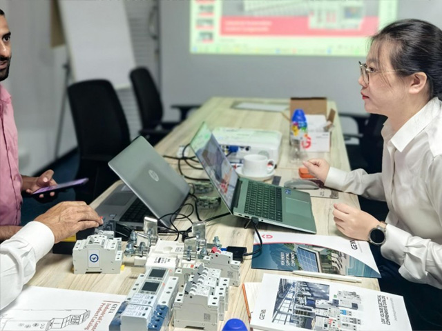 格亚电气团队到访斯里兰卡电力局总部CEB丨助力当地电力建设