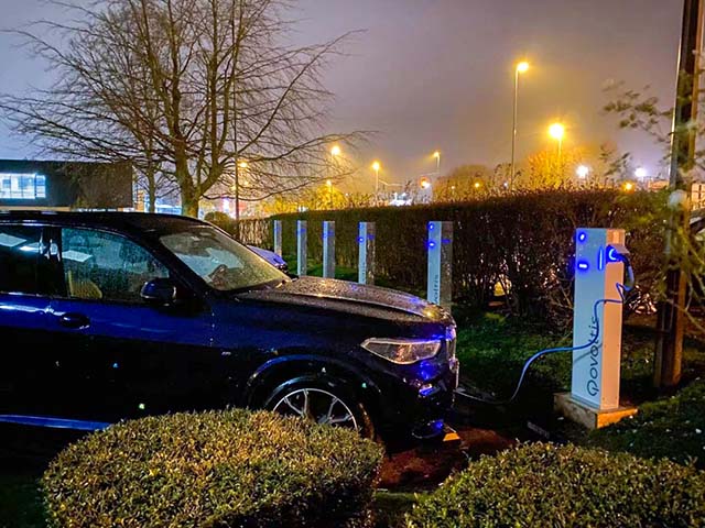 全套电气方案护航，格亚产品助力法国充电桩稳定高效运行